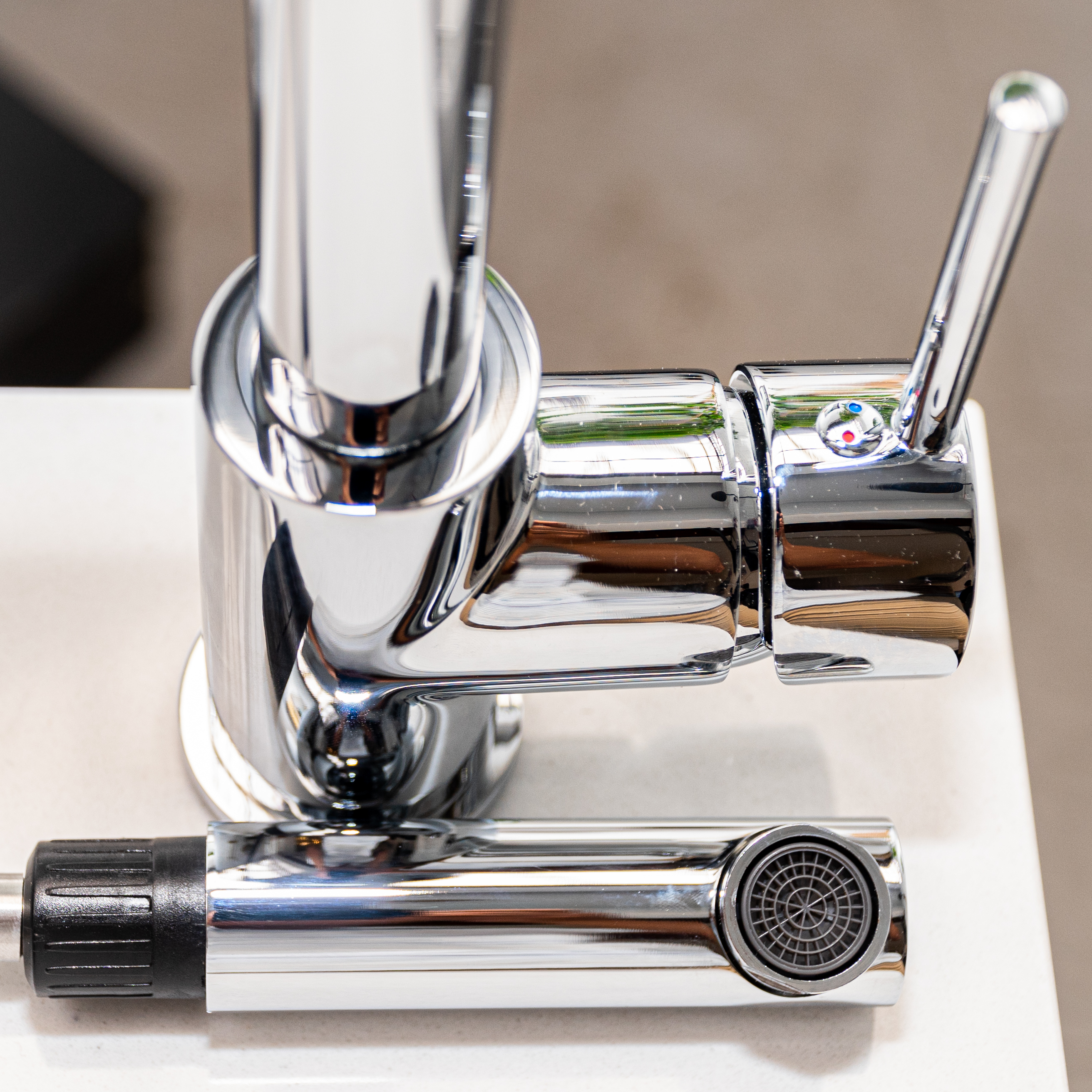 Vòi bếp dây rút nóng lạnh HITA HKS180263